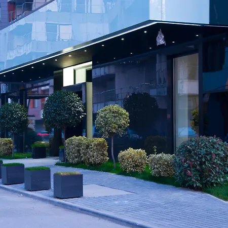 Fashion - Free Parking Hotel 3*